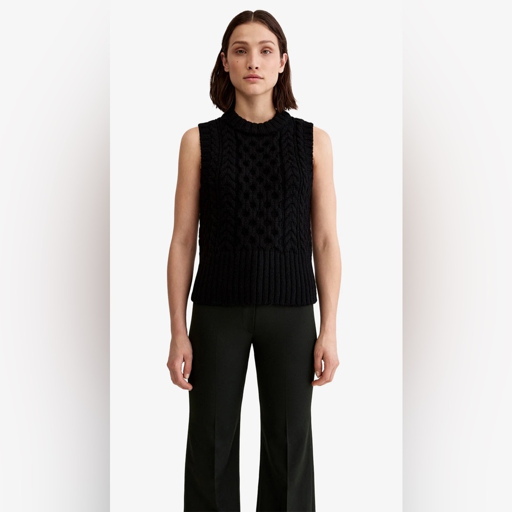 Smythe - CABLE-KNIT CREWNECK VEST in black size xs